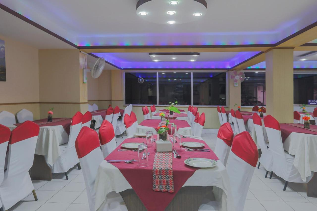 Oyo 789 Hotel Shivam Plaza Kathmandu Exterior foto